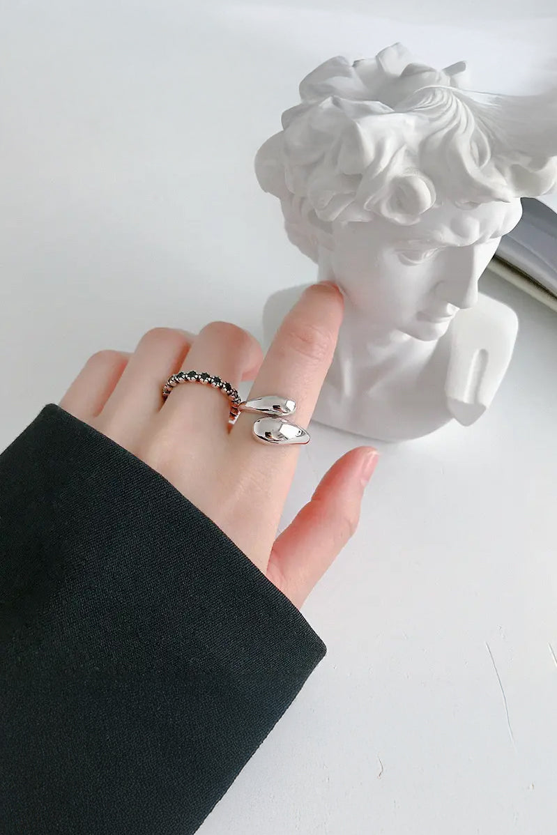 Minimalist Snake Ring