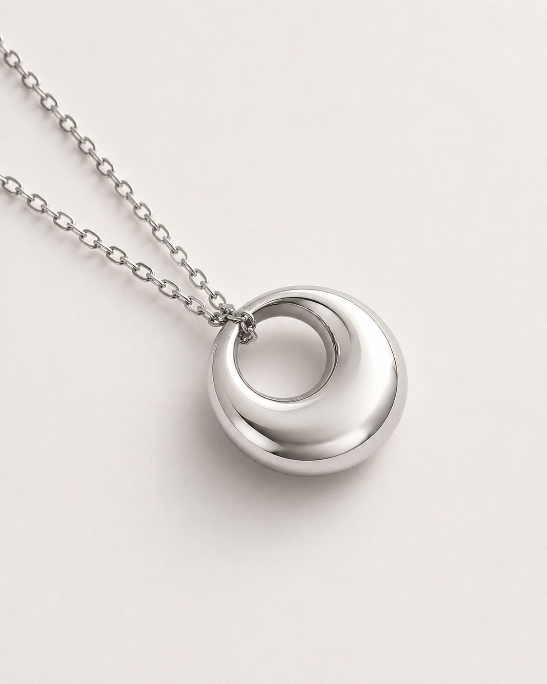 HoopPendantNecklace-silver_white_gold_plate_front