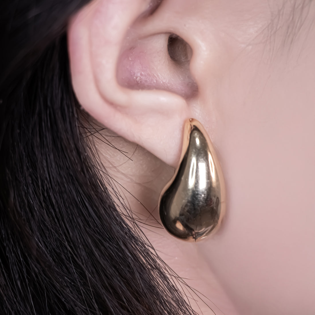 Oval Water Drop Big Studs
