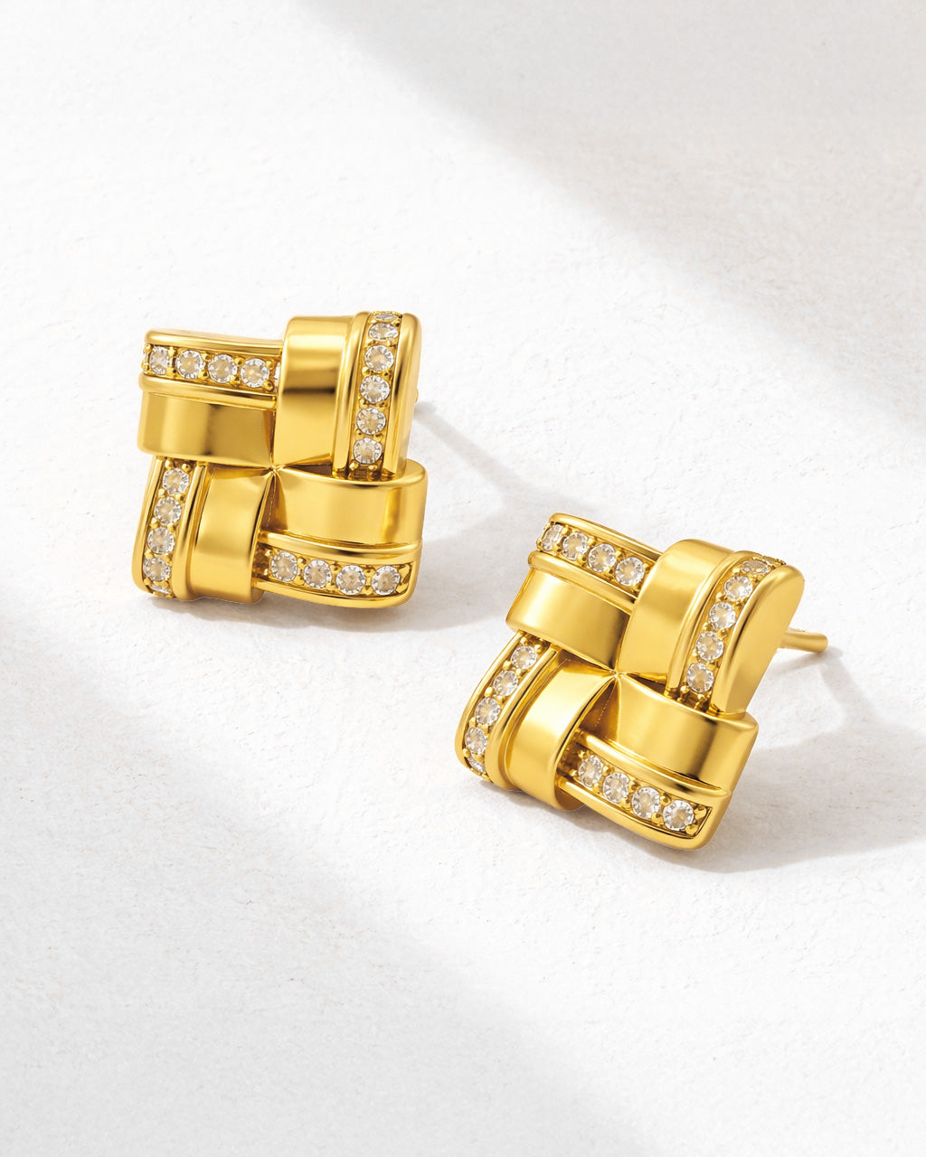 18K gold-plated interlocked square crystal stud earrings, elegant minimalist.