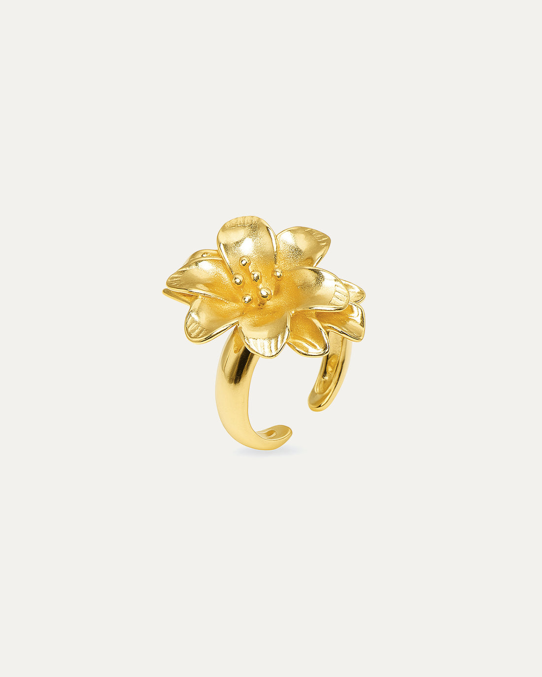 Bold gold flower-shaped ring with blooming lily design – Lily Burst Ring by Jadejuri
