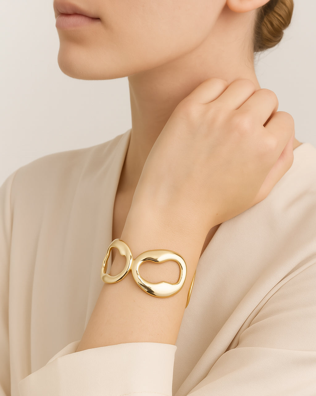 Ripple Circle Cuff