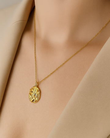 Round Hammered Pendant Necklace