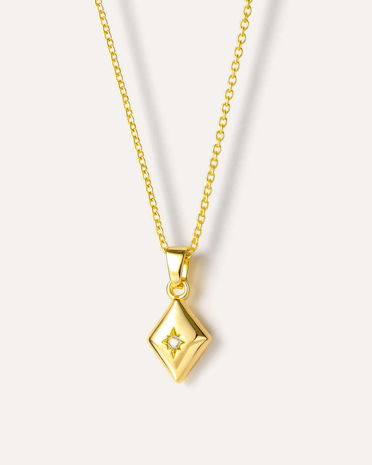 Aurora Pearl Necklace – 18K Gold-Plated Freshwater Pearl Necklace