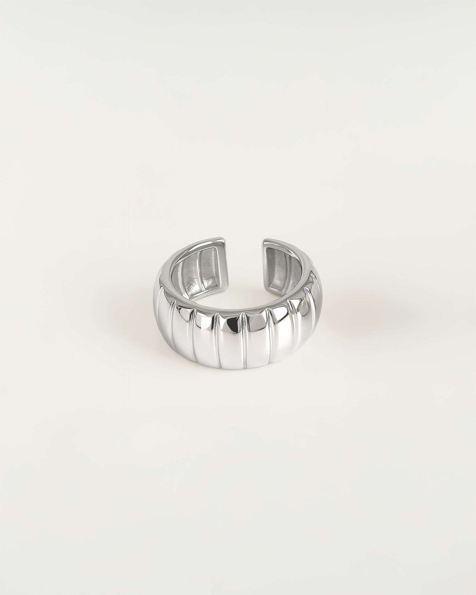 Charlotte Grace Ring Jadejuri